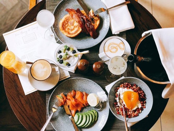 Breakfast/Brunch(Monday-Saturday)