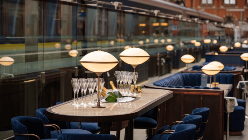 st pancras by searcys champagne bar